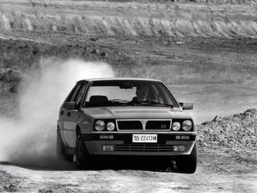  Lancia Delta HF Integrale 16v 1989 года  (фото 5 из 9)